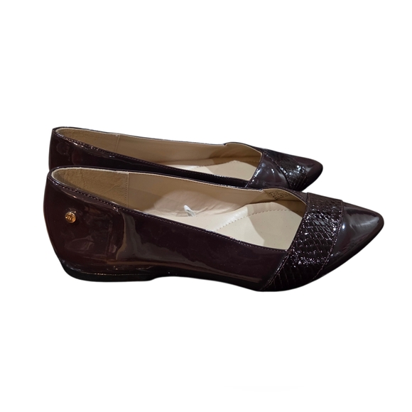 Jones New York - Elegant Faux Patent Leather Burgandy Women's Flats - Picture 3 of 5
